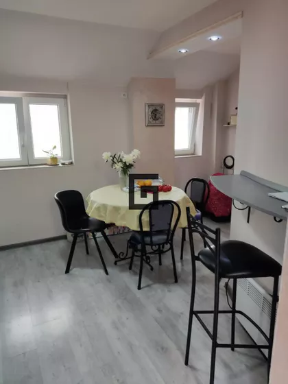 Patrijarha Varnave | 4zida.rs