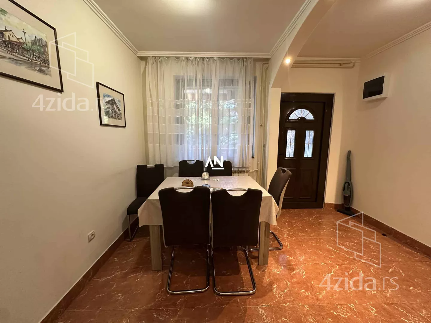 4-etažna kuća | 4zida