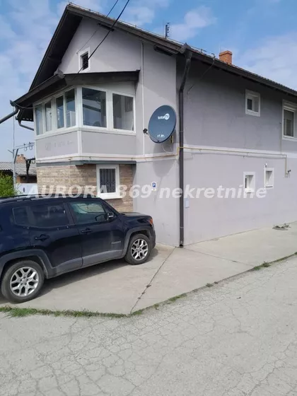 Čerević | 4zida.rs