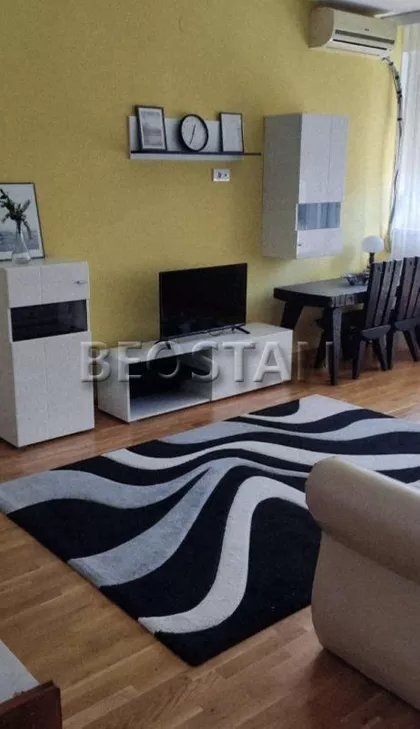 Palmira Toljatija | 4zida.rs