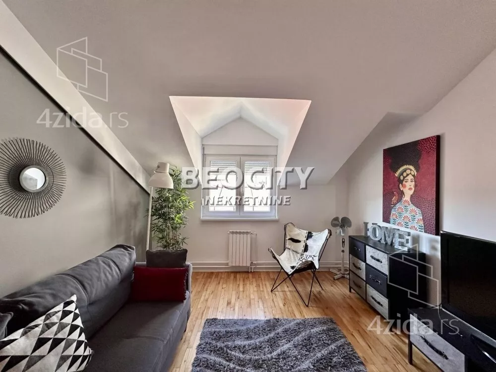 Sedmosoban stan | 4zida