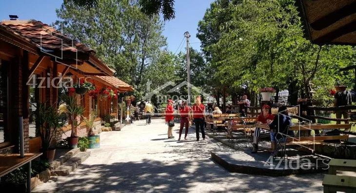 Ugostiteljski objekat | 4zida