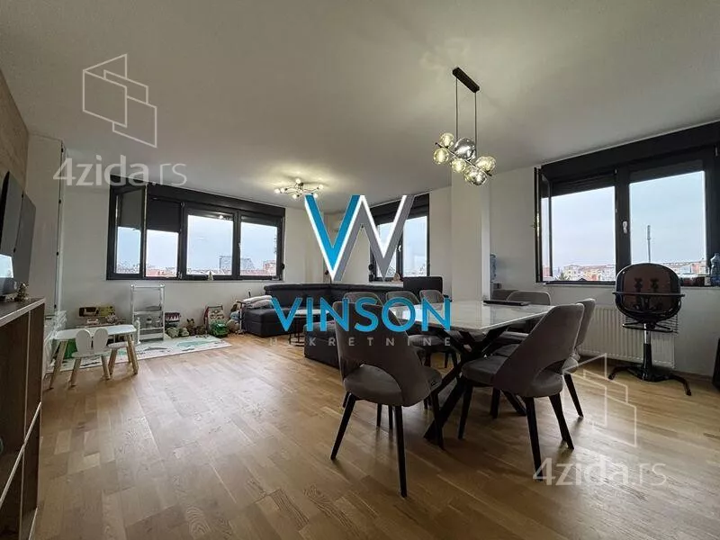 Troiposoban stan | 4zida