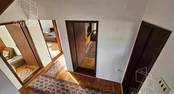 3-etažna kuća | 4zida