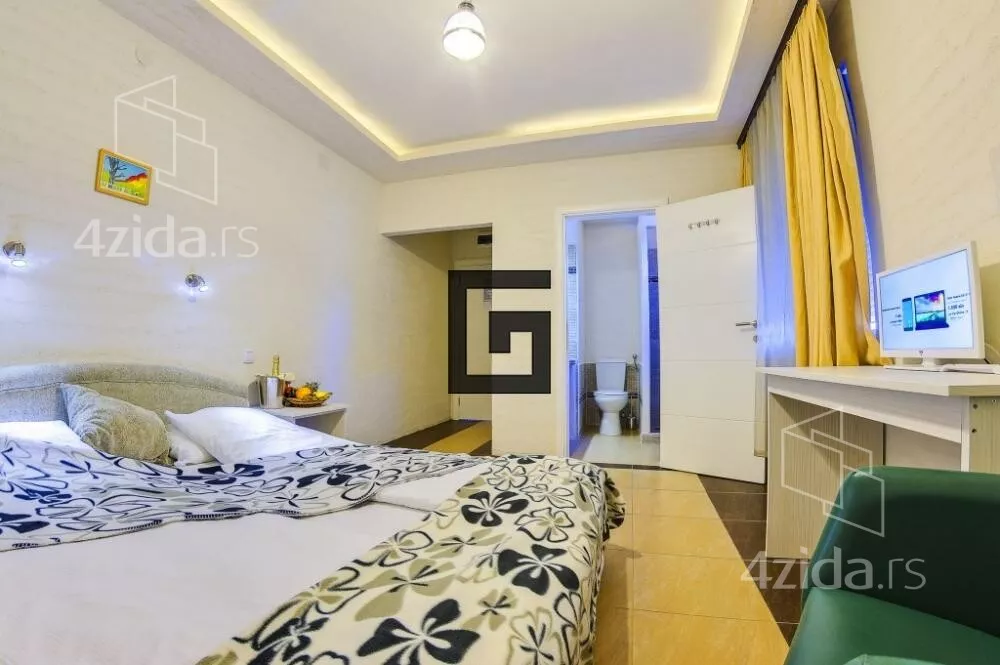 Ugostiteljski objekat | 4zida