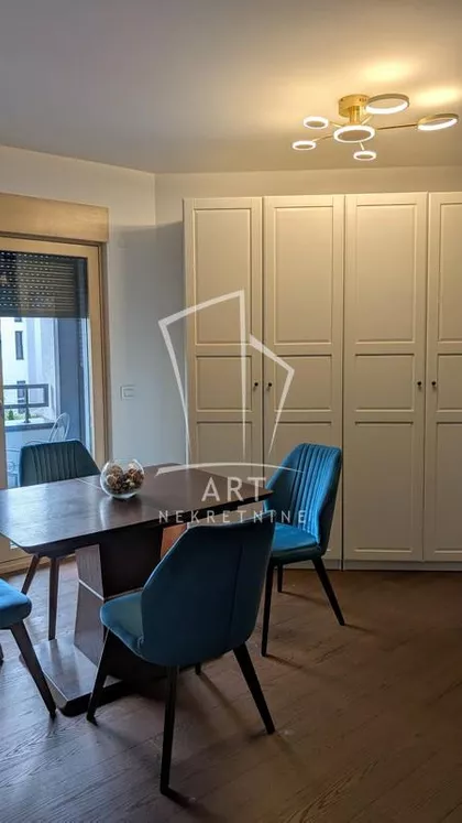 Nebojšina | 4zida.rs