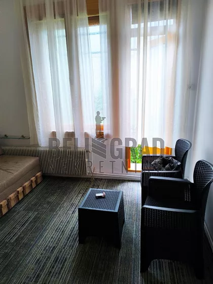 Albanske spomenice | 4zida.rs