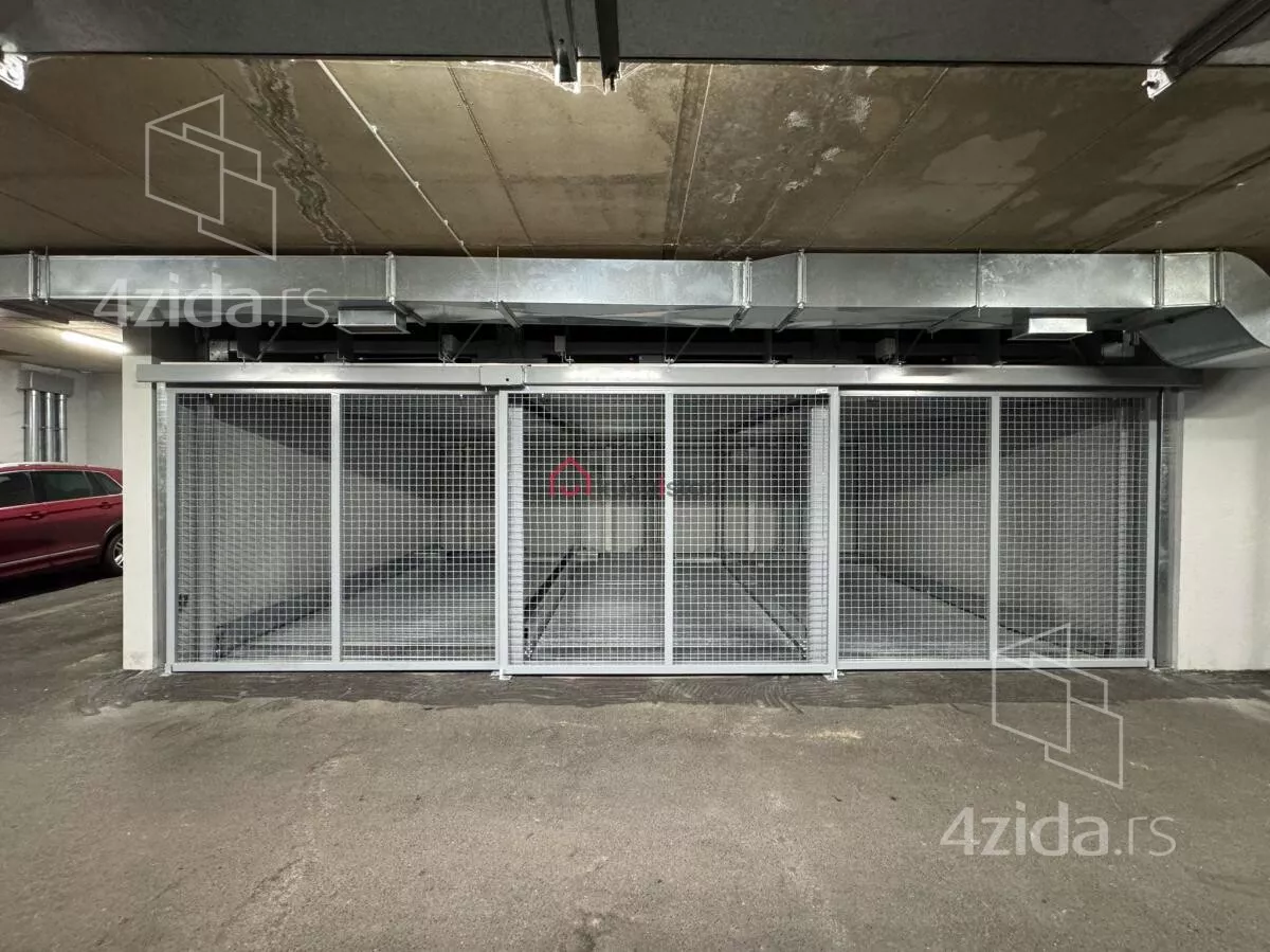 Garaža | 4zida