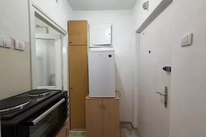 Kneza Miloša | 4zida.rs