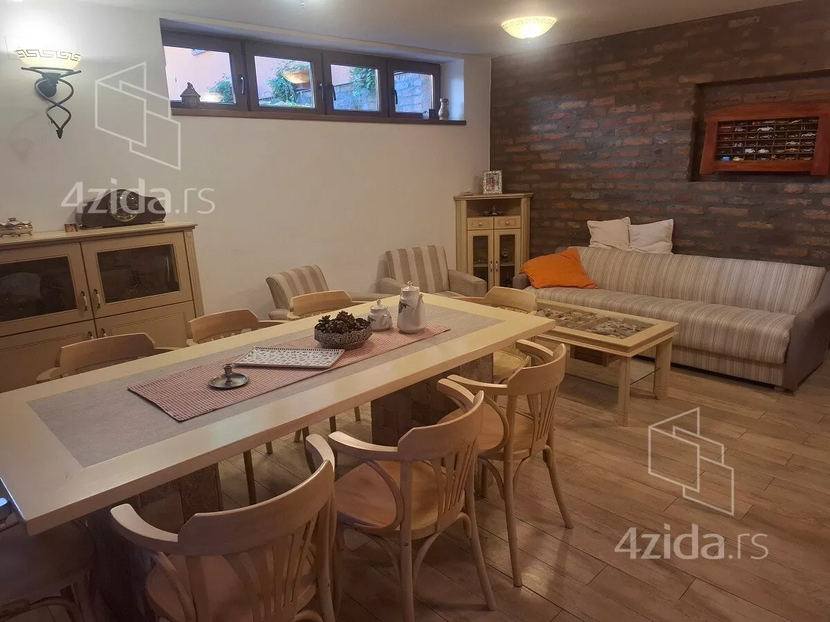 6-etažna kuća | 4zida