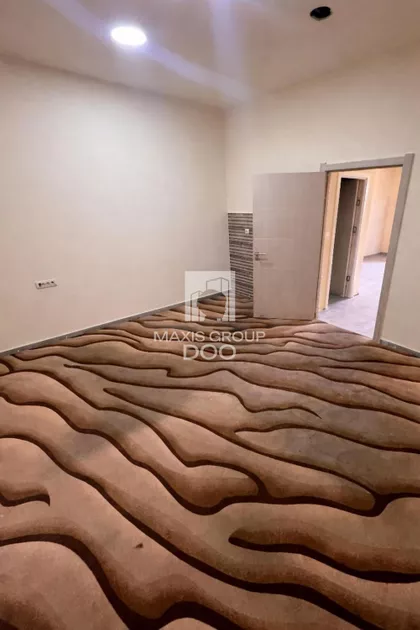 Surčinska | 4zida.rs