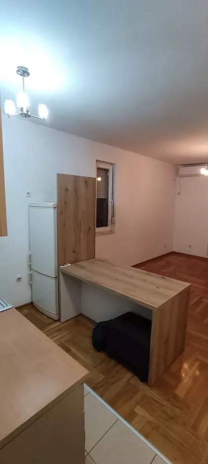 Miklošićeva | 4zida.rs