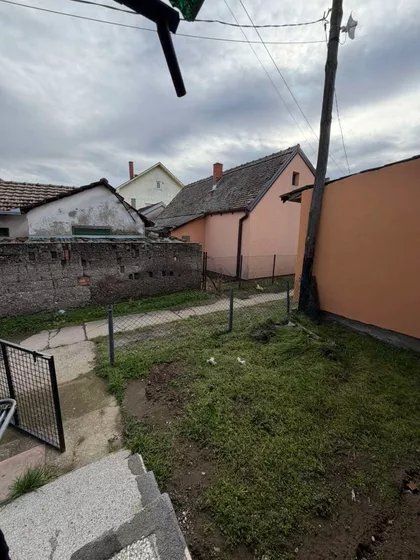 Fruškogorska 27 | 4zida.rs