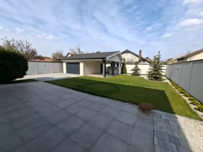 Mali Radanovac | 4zida.rs