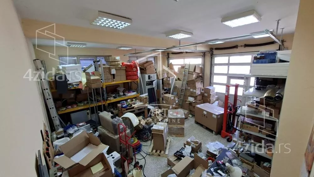 Poslovni prostor | 4zida