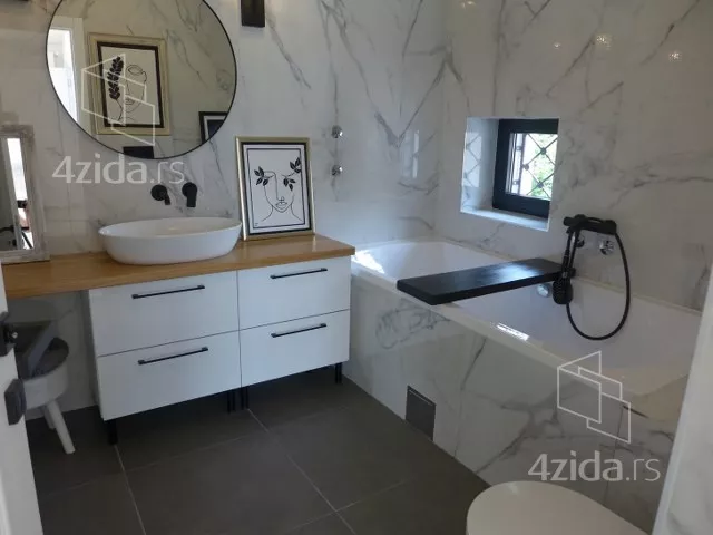 3-etažna kuća | 4zida