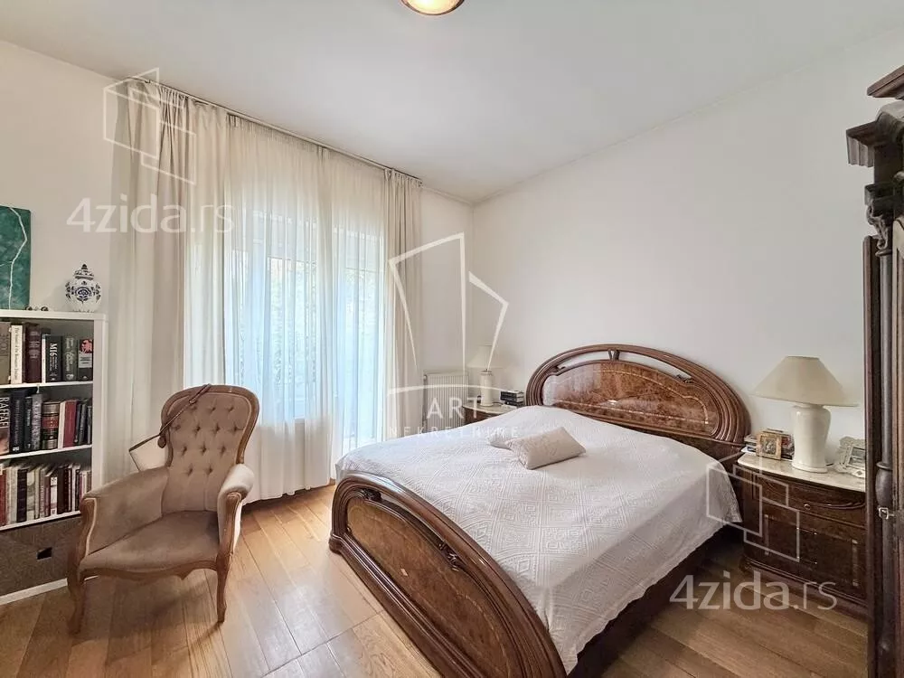 4-etažna kuća | 4zida