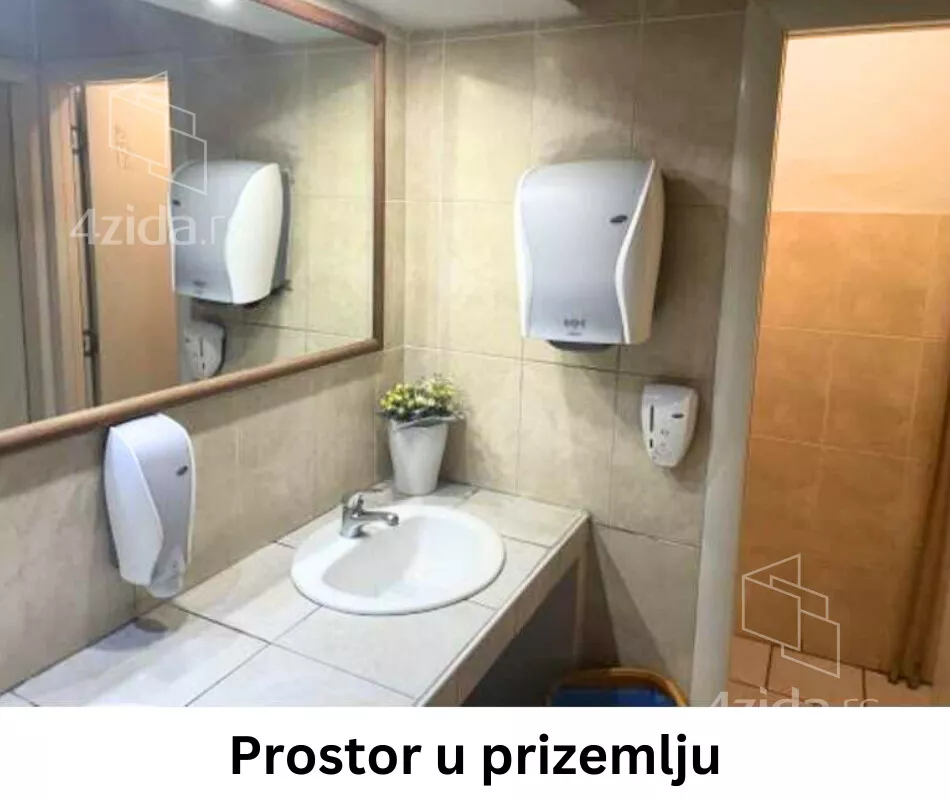 Poslovni prostor | 4zida