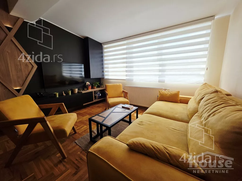 Troiposoban stan | 4zida