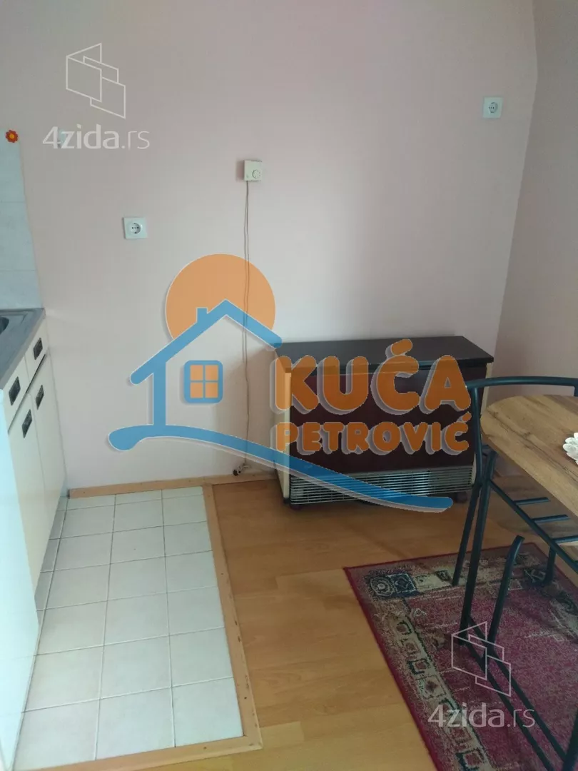 Garsonjera | 4zida