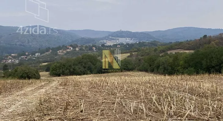 Plac | 4zida
