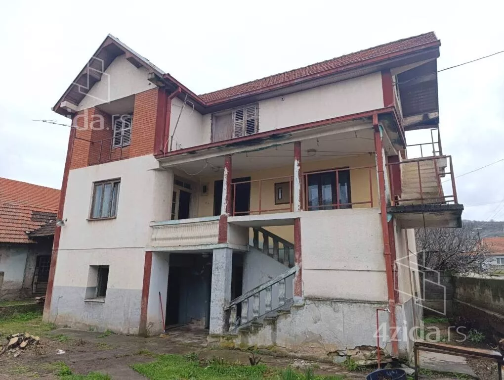 3-etažna kuća | 4zida