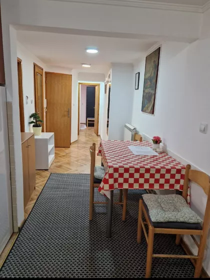 Udbinska | 4zida.rs