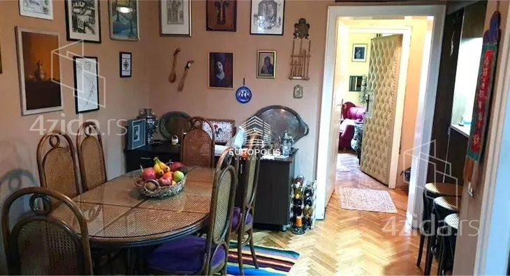 Šestosoban stan | 4zida