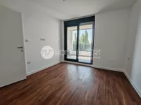 Petoiposoban stan | 4zida