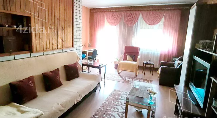 3-etažna kuća | 4zida