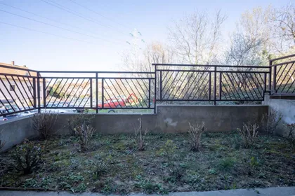 Farmaceutski fakultet | 4zida.rs