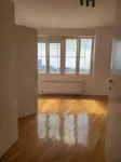 Šestosoban stan | 4zida