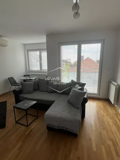 Kosare Cvetković | 4zida.rs