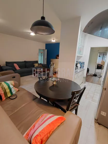 Triše Kaclerovića | 4zida.rs