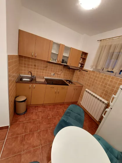 Vukov Spomenik | 4zida.rs