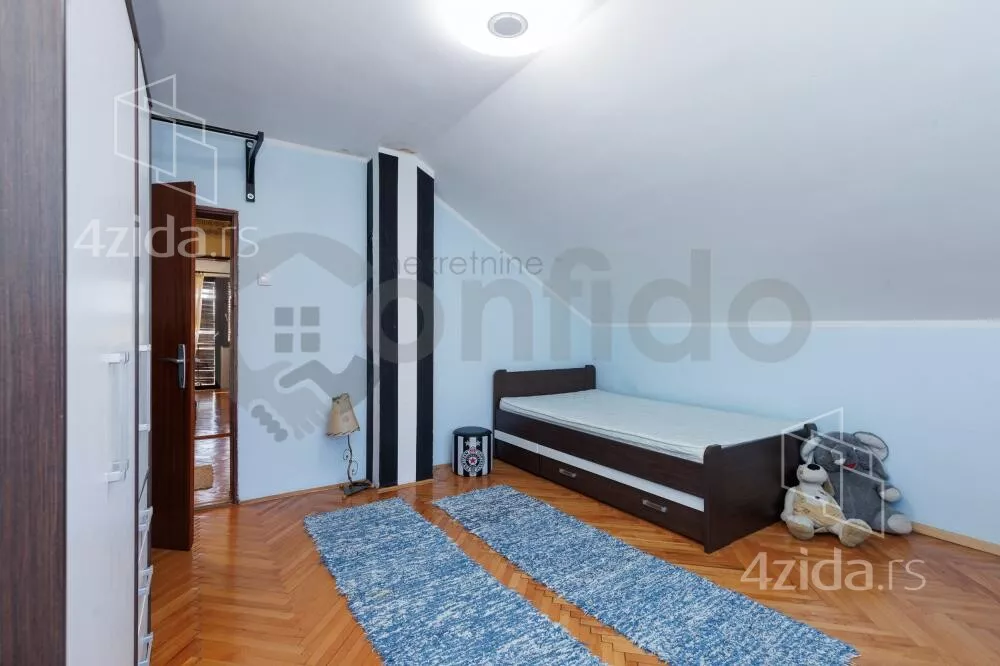 Kuća | 4zida