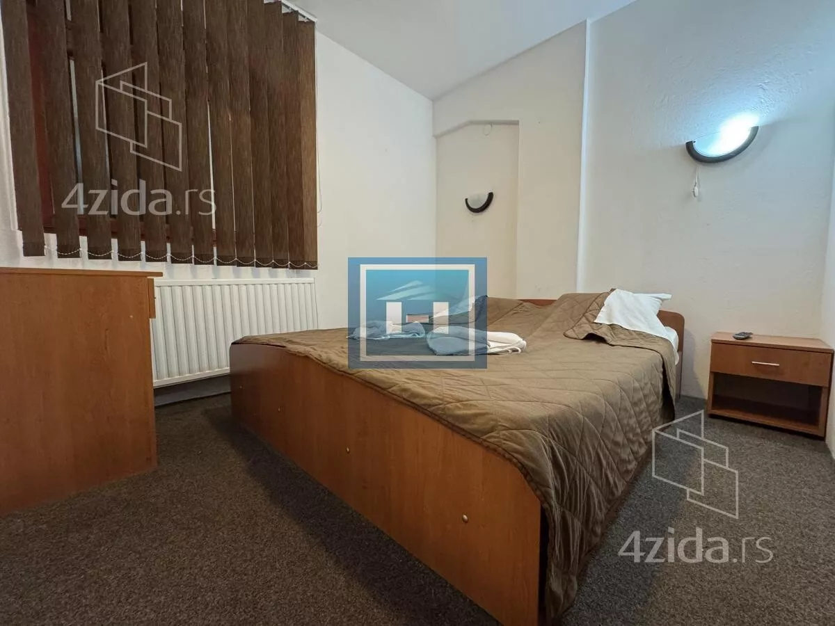 Ugostiteljski objekat | 4zida