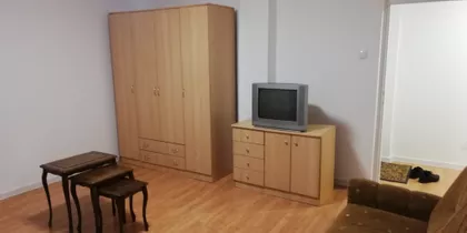 Koste Abraševića 4 | 4zida.rs