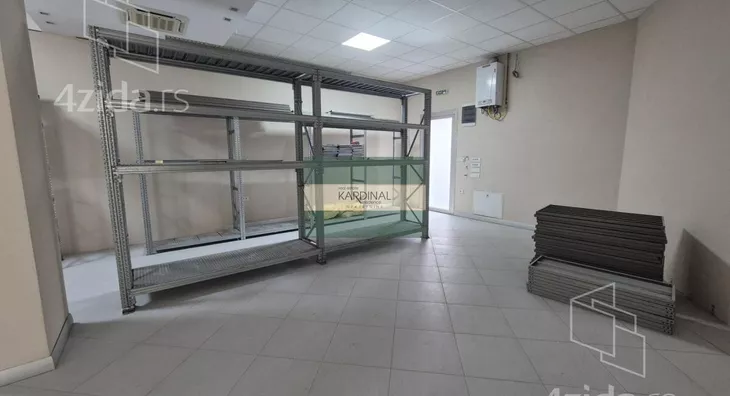 Poslovni prostor | 4zida