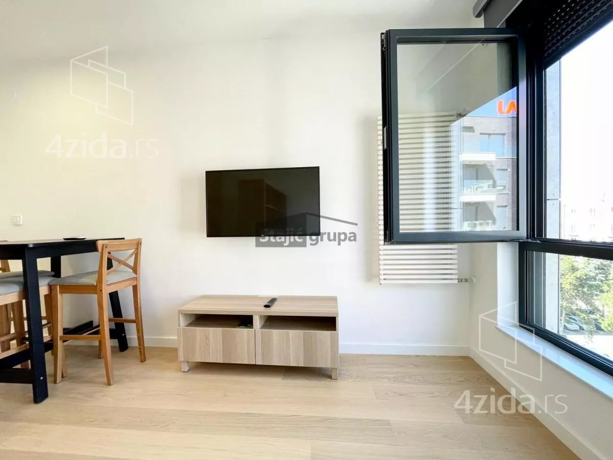 Garsonjera | 4zida