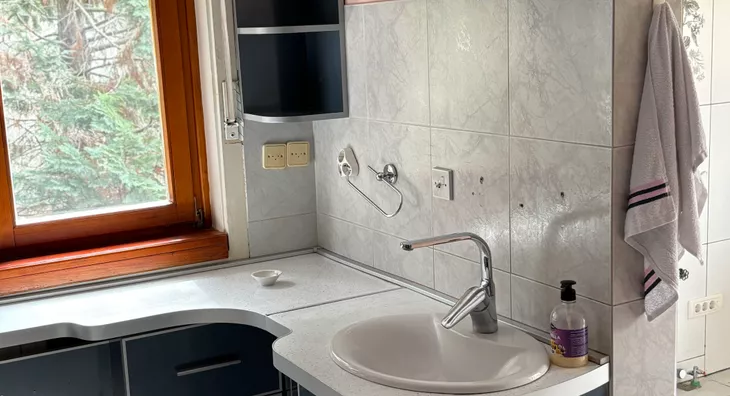 Poslovna zgrada | 4zida