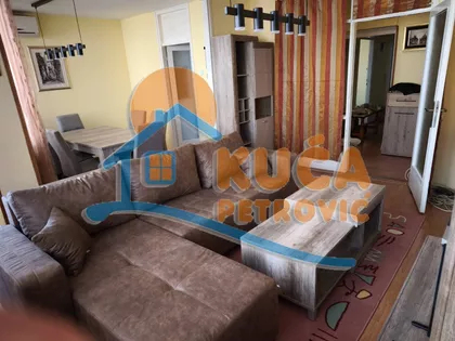 Cara Uroša | 4zida.rs