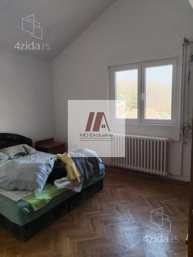 Šestosoban stan | 4zida