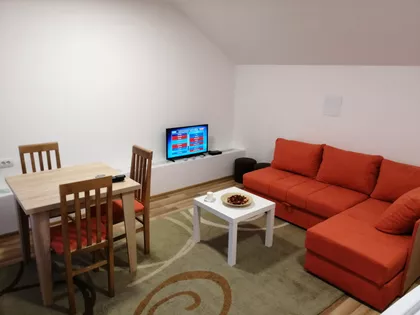 kosovska 28 | 4zida.rs