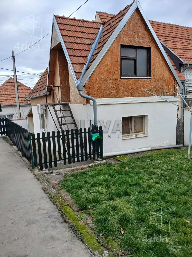 3-etažna kuća | 4zida