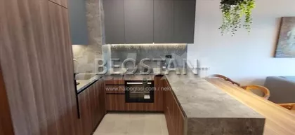 Tadije Sondermajera | 4zida.rs