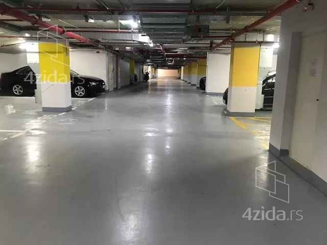 Parking | 4zida