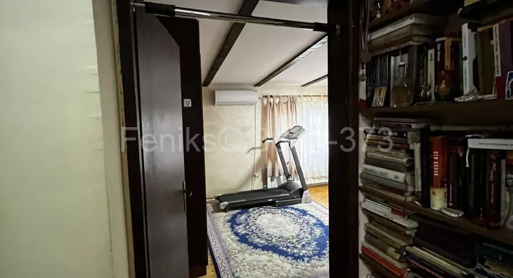 Šestosoban stan | 4zida