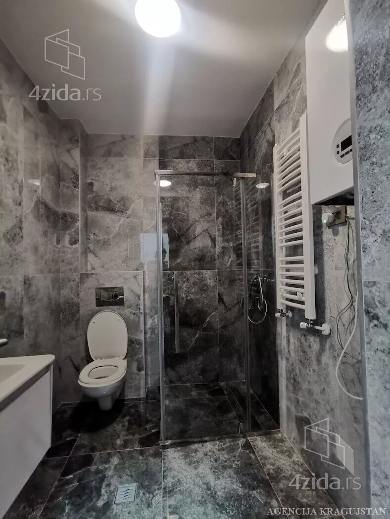 Garsonjera | 4zida