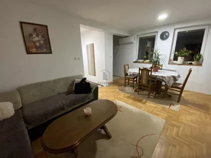 Ratka Mitrovića | 4zida.rs